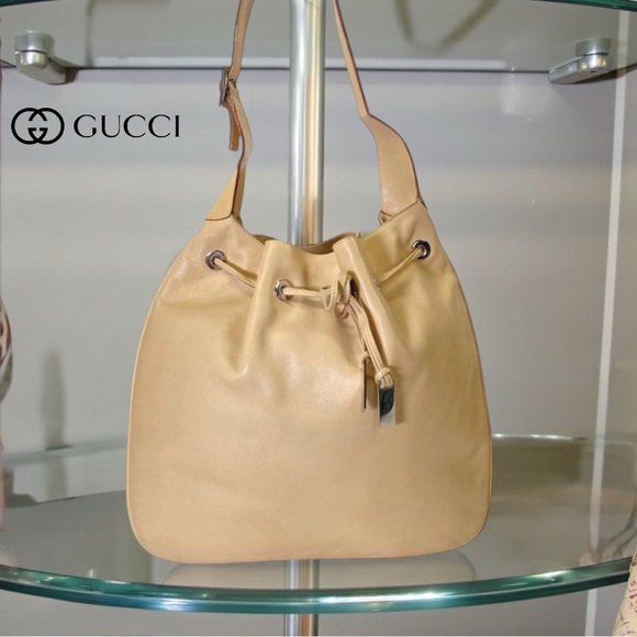 Gucci Handbags - AUTHENTIC GUCCI VINTAGE TAN BUTTERY LEATHER-SLOUCHY HOBO RARE BAG